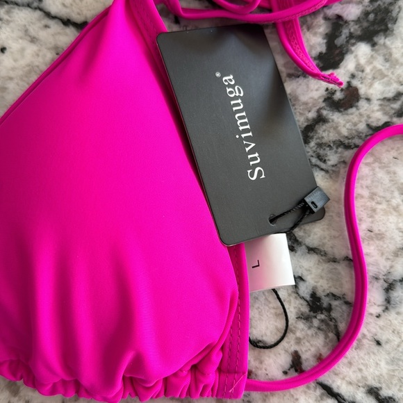 Magenta pink bikini top size large-triangle top - Picture 4 of 5